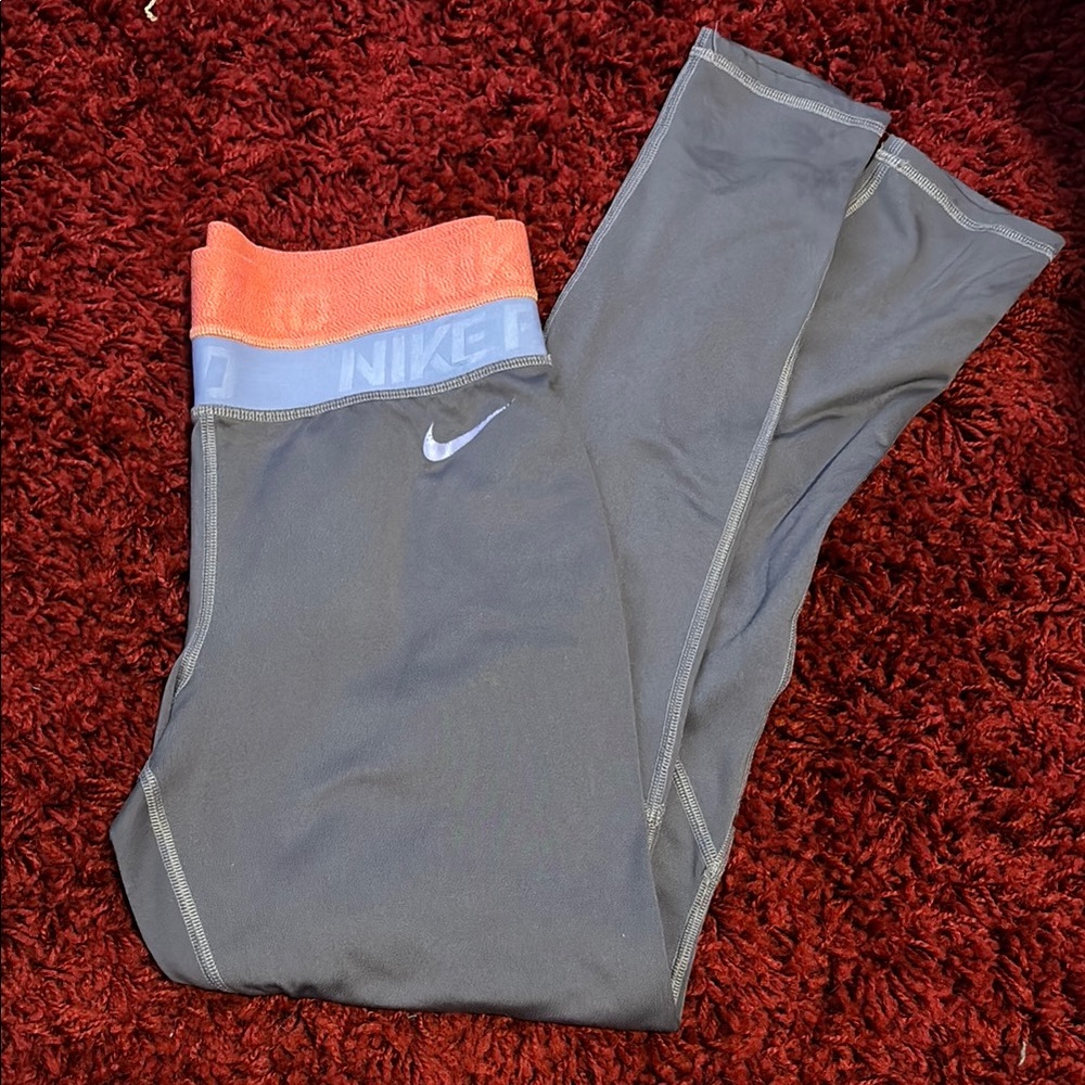Nike Pro Gray Leggings